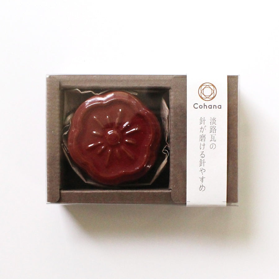 AWAJI KAWARA MAGNETIC NEEDLE REST W/ POLISHER | Pink