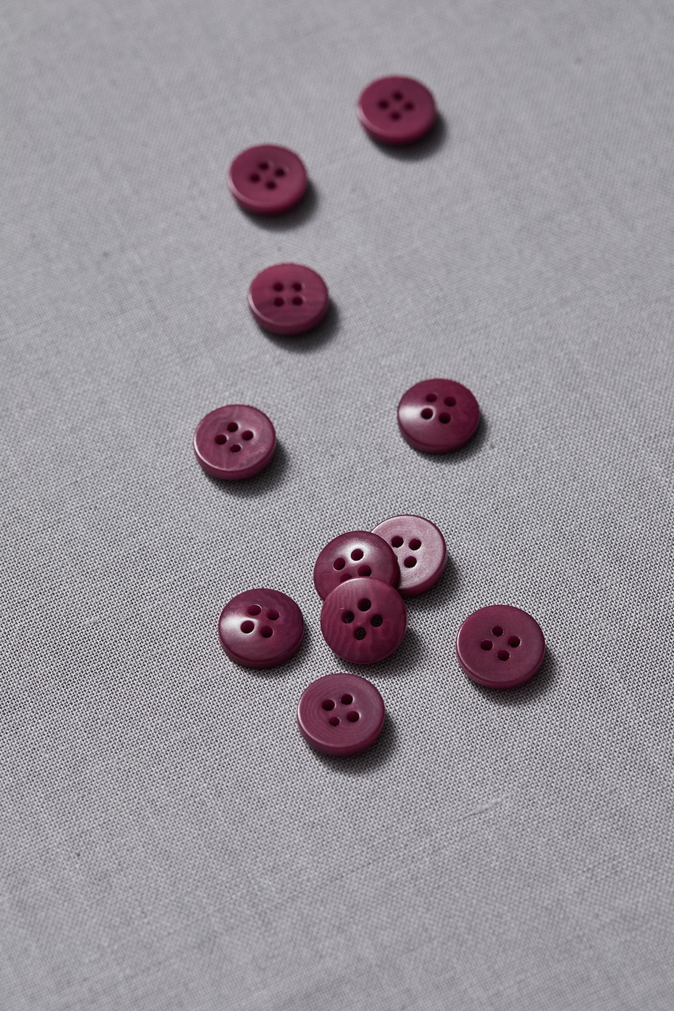 PLAIN 4 HOLE COROZO BUTTON | Cherry 11mm