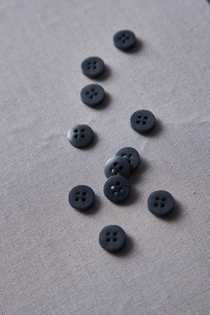 PLAIN 4 HOLE COROZO BUTTON | Dusty Blue 11mm