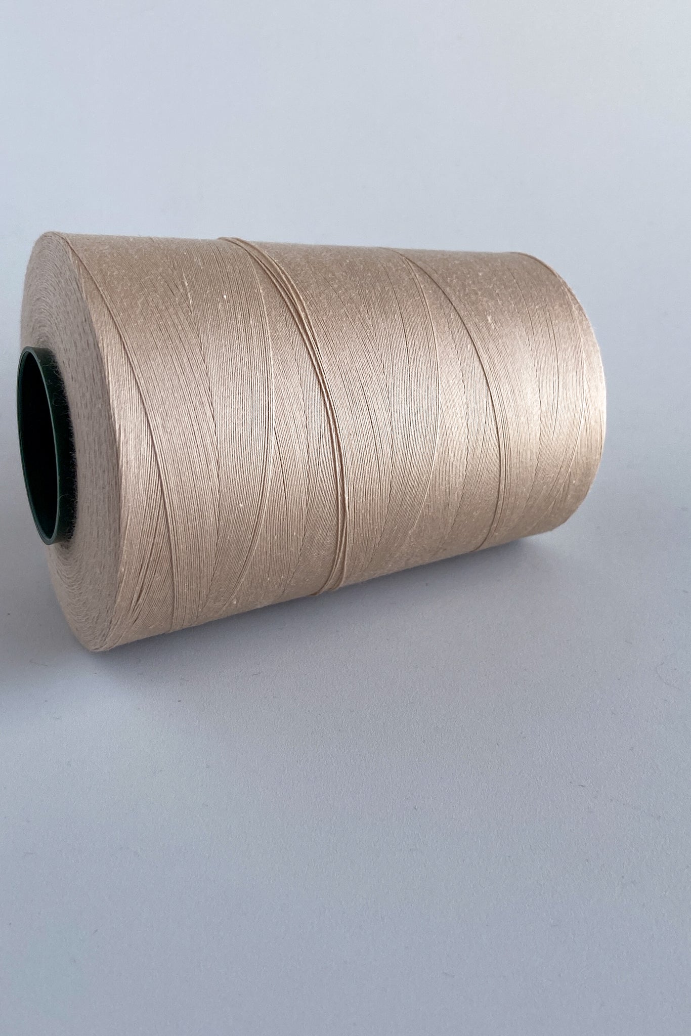 ORGANIC COTTON THREAD TEX 40 | KHAKI | 5000M