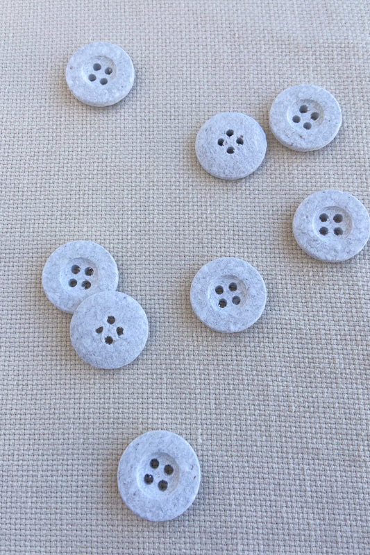 RECYCLED BUTTON | Chalk