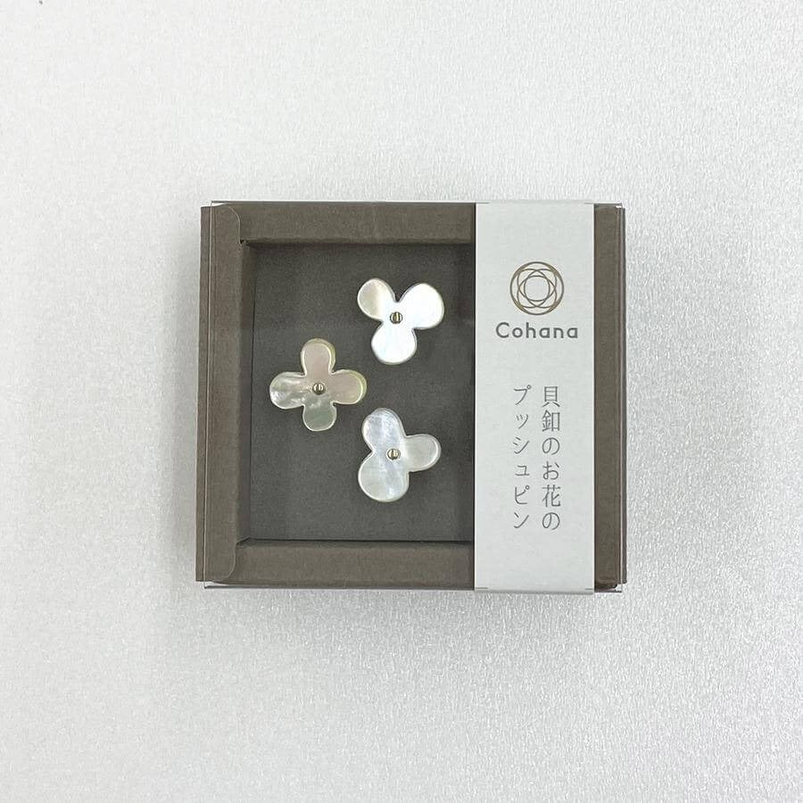 FLOWER PUSH PIN | White