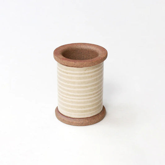 HASAMI MAGNETIC PIN HOLDER | White