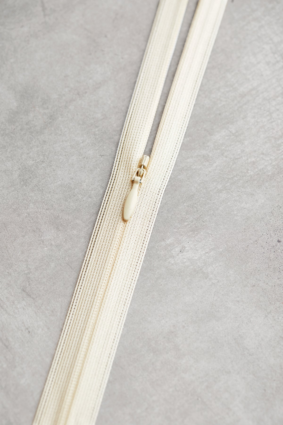 meetMILK INVISIBLE ZIPPER | 60cm – Paper Scissors Cloth