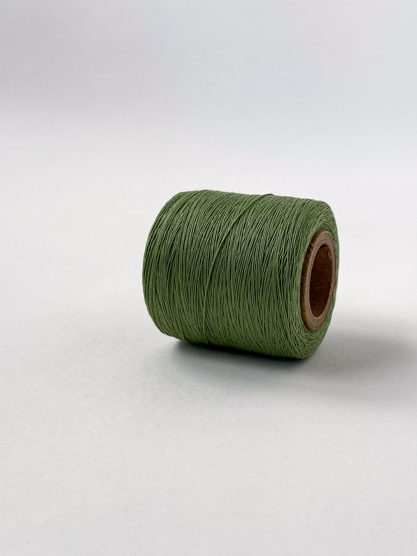 ORGANIC COTTON THREAD TEX 40 | AVOCADO | 500M
