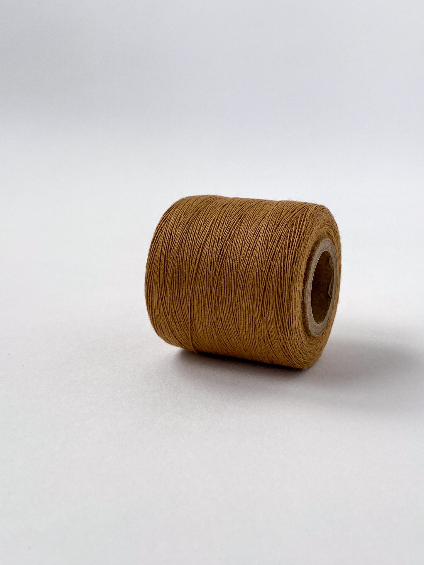 ORGANIC COTTON THREAD TEX 40 | CAMEL | 500M