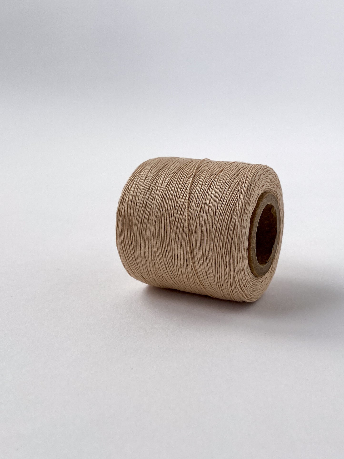 ORGANIC COTTON THREAD TEX 40 | KHAKI | 500M