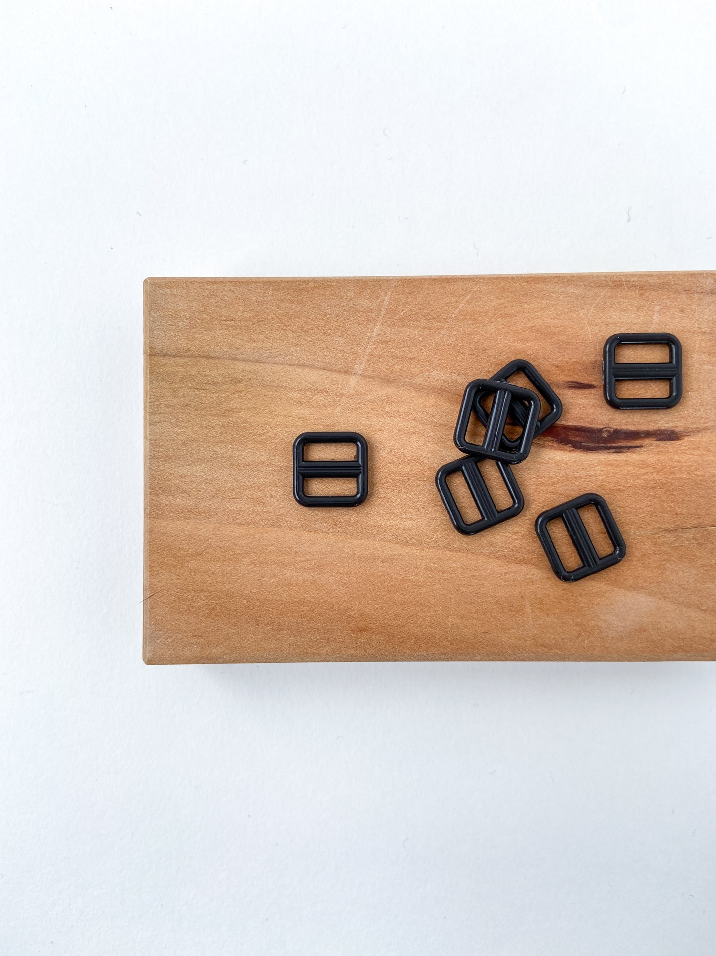 LINGERIE SLIDER SET OF 2 | Black